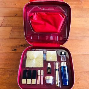 Estée Lauder make up set